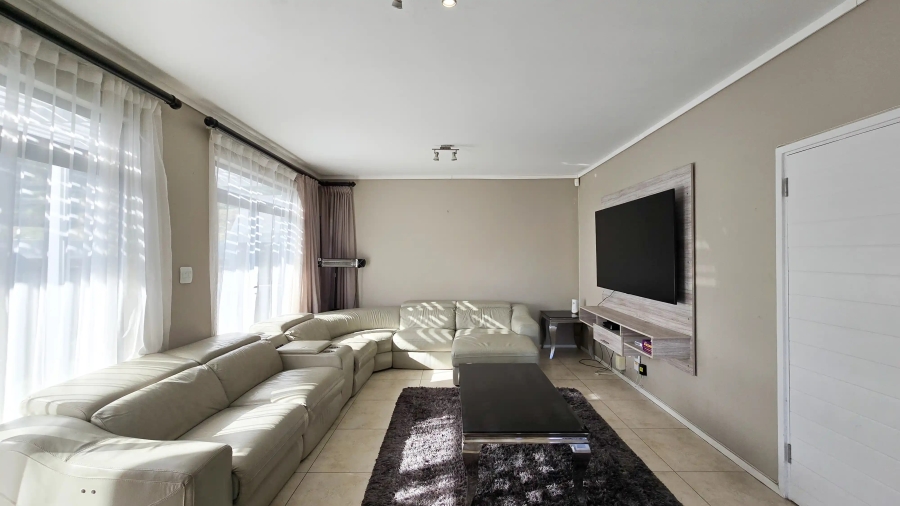 2 Bedroom Property for Sale in Nahoon Valley Park Eastern Cape